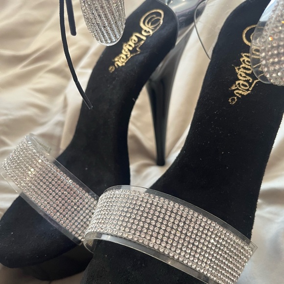 Pleaser🔥 - Picture 5 of 7